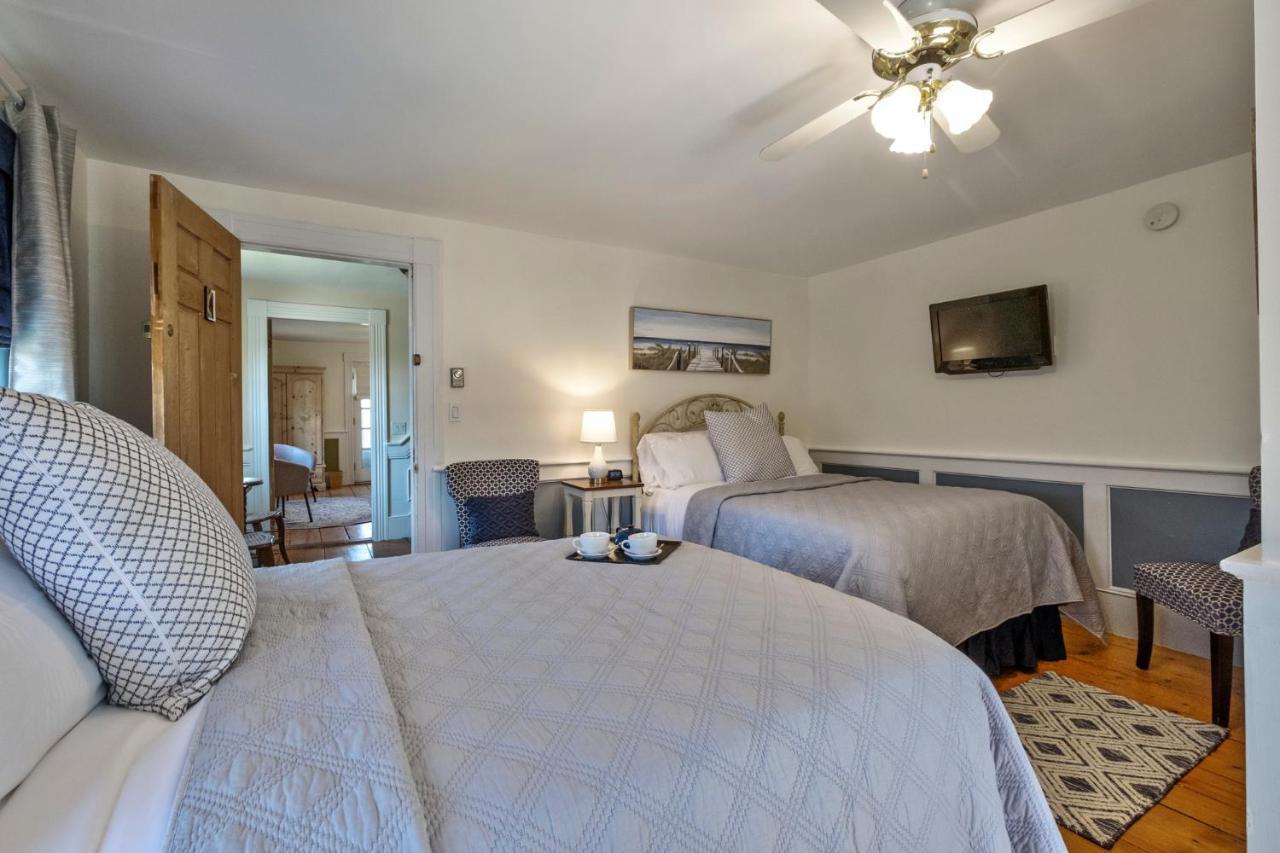 Youngtown Inn Lincolnville Eksteriør billede