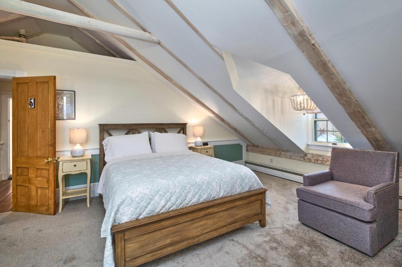 Youngtown Inn Lincolnville Eksteriør billede