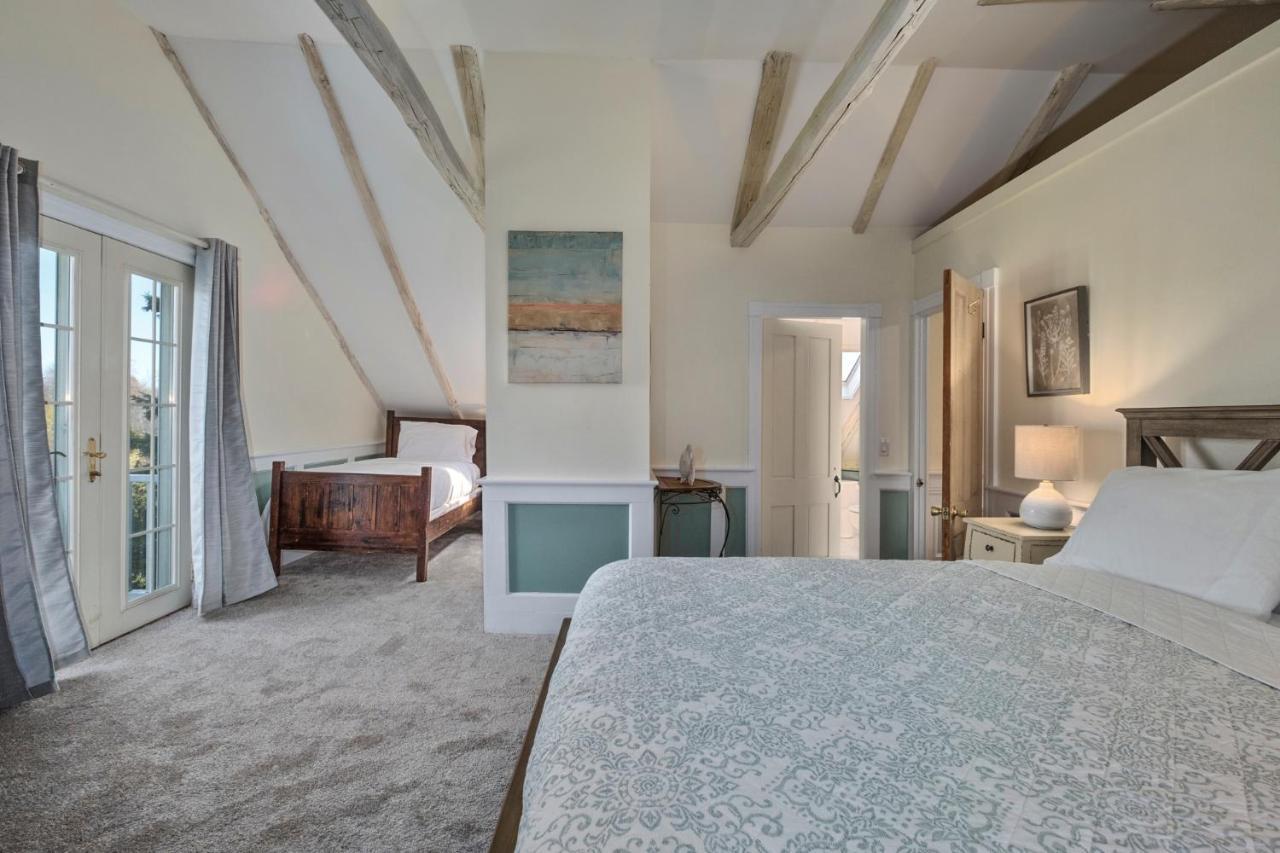 Youngtown Inn Lincolnville Eksteriør billede