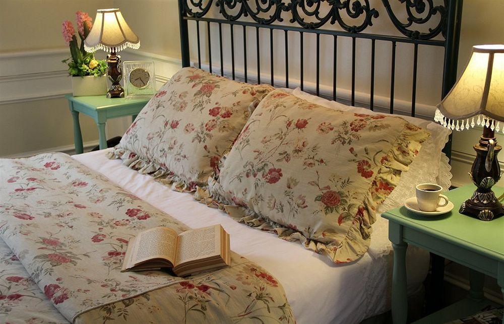 Youngtown Inn Lincolnville Eksteriør billede